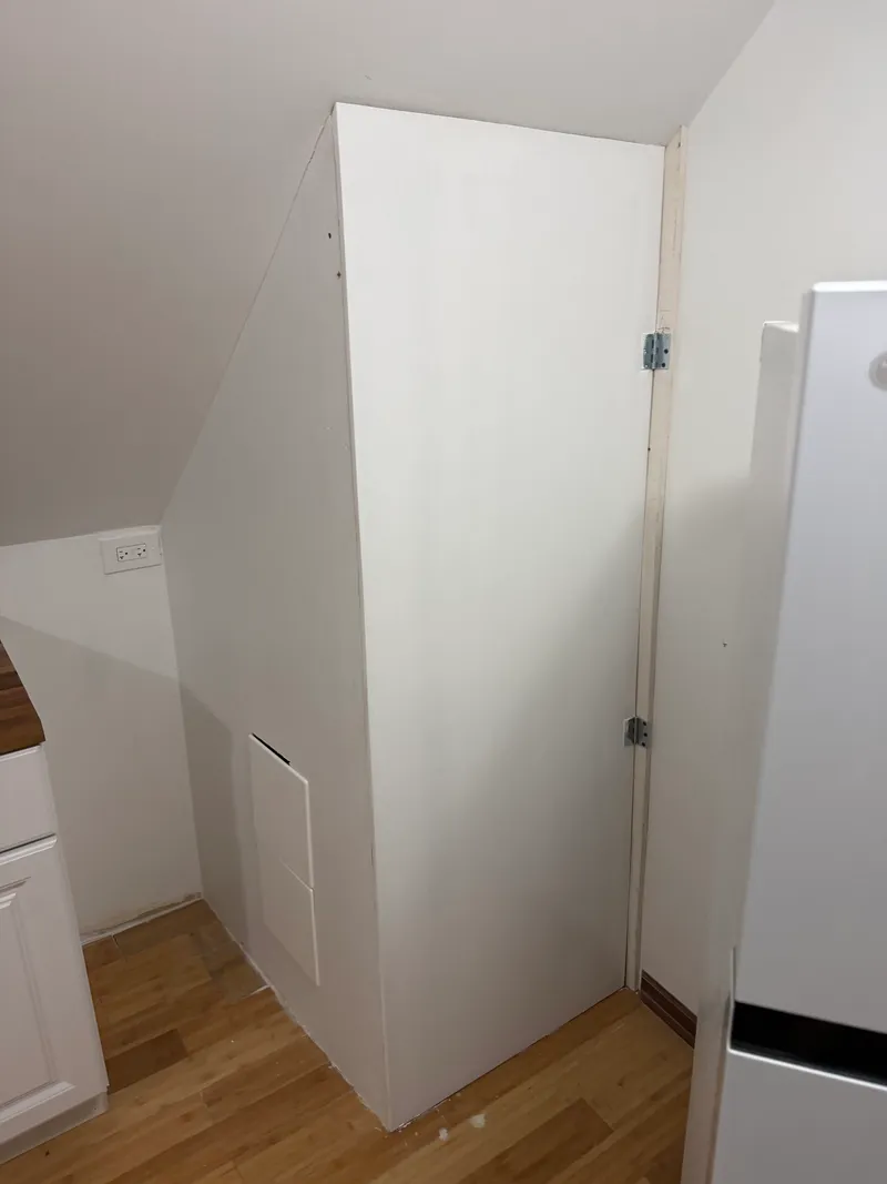 Pocket door closed